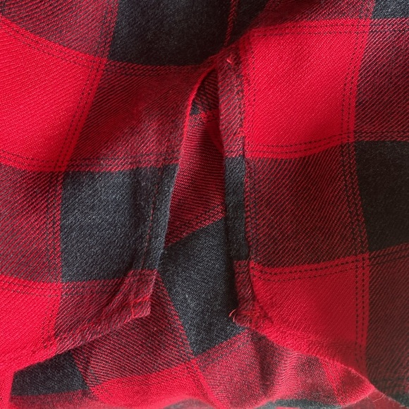 Never Worn Lucky Brand Red and Charcoal Buffalo Check Buttondown Tunic in Size L - Picture 8 of 8
